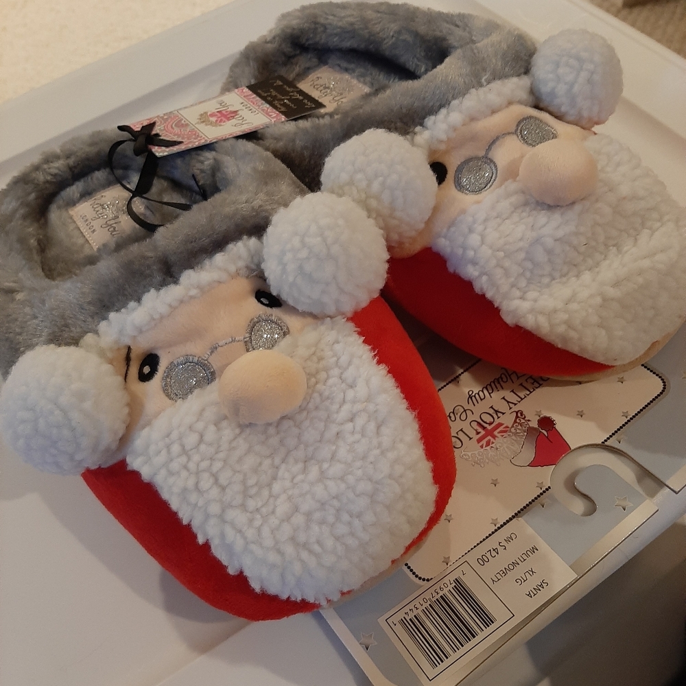 Santa Slippers by Pretty You London